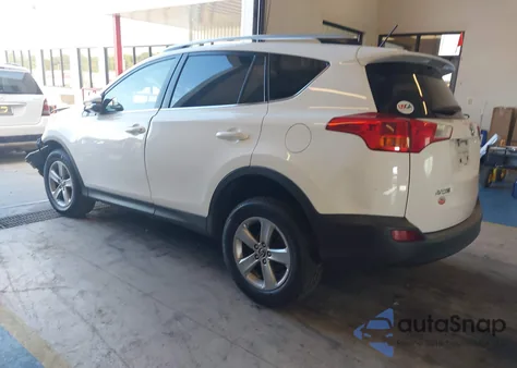 2015 Toyota Rav4 Xle из США, поврежденный, VIN JTMWFREVKFJ055396